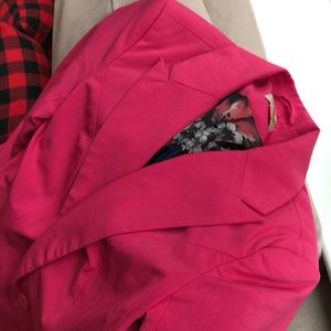 Pink blazer with flower print cuff